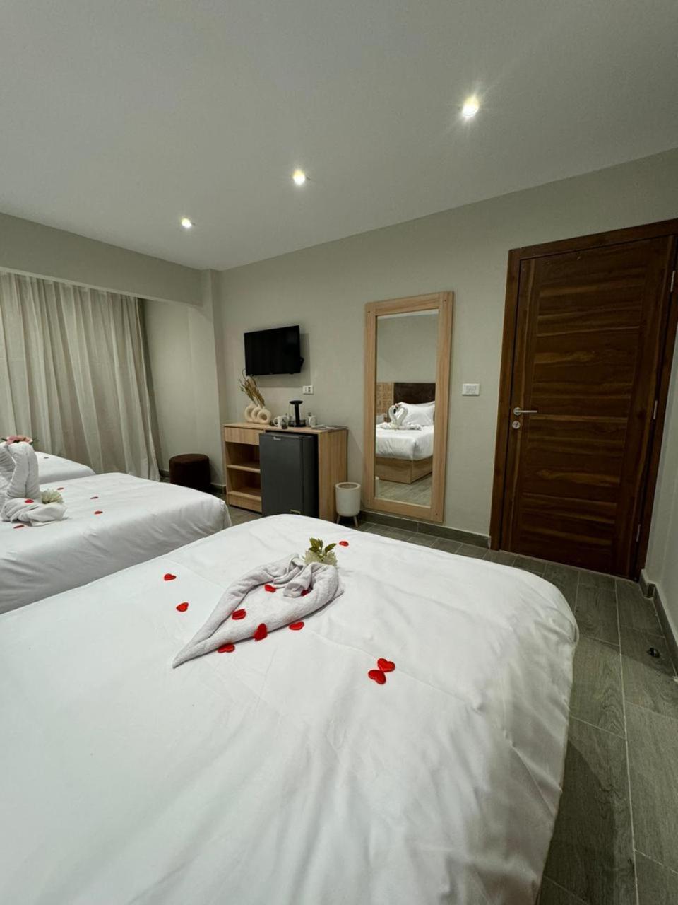 Khufu Pyramids Inn Nazlet el-Sîsi 외부 사진